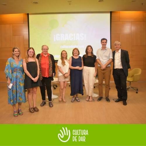 Presentación de resultados "Los argentinos y las donaciones" 